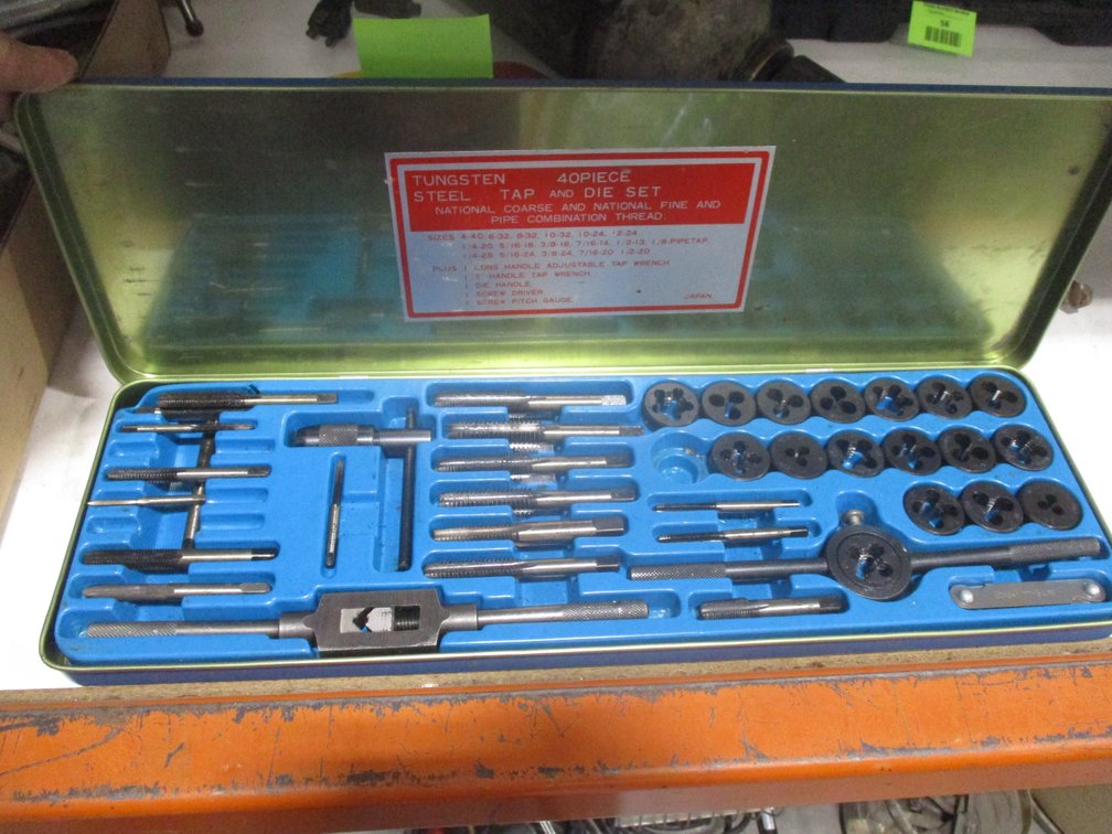 Tungsten steel tap and die set