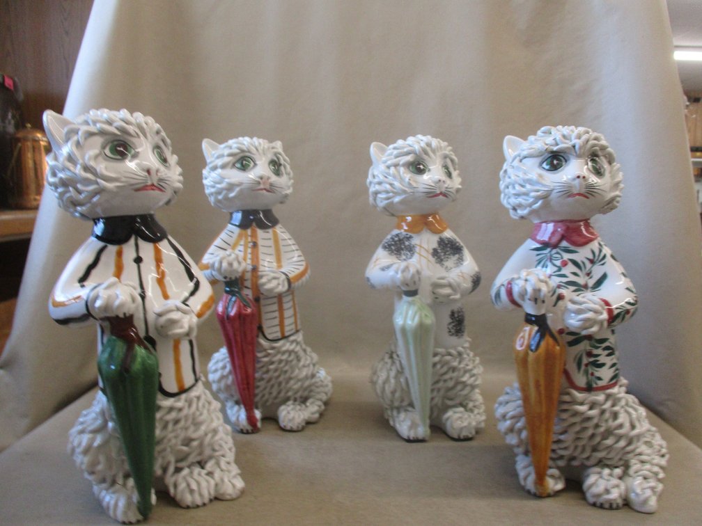 (4) Italian made spaghetti cat figures