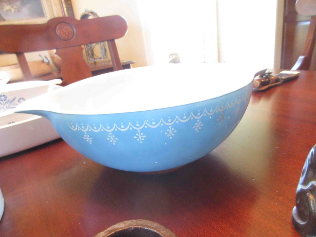 Pyrex bowl