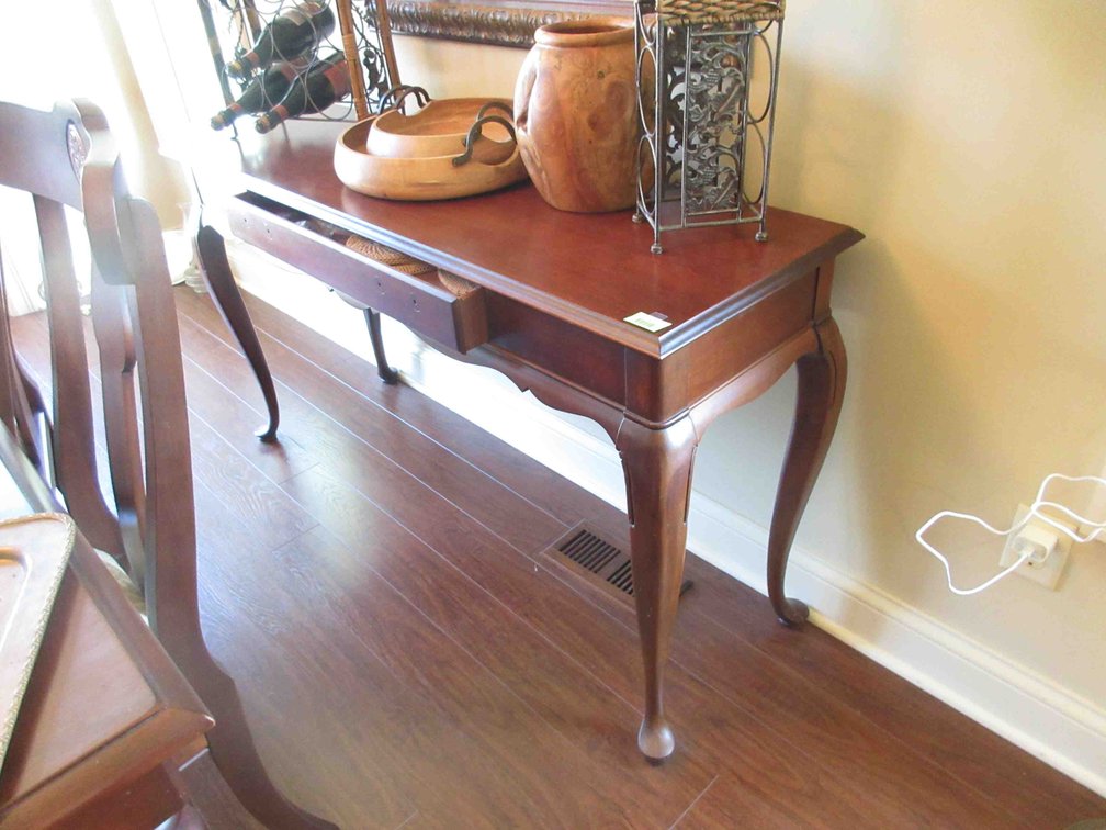 Hekman side table with drawer