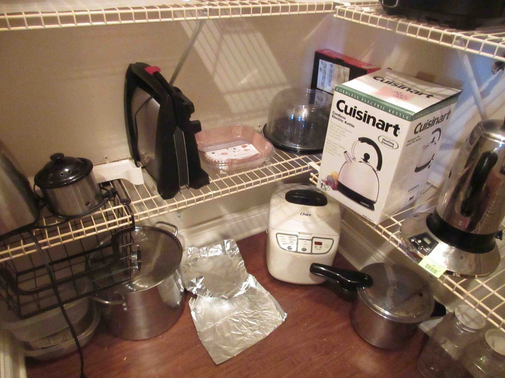 Group on shelf and floor