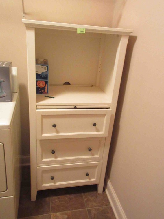 3-Drawer cabinet with contents