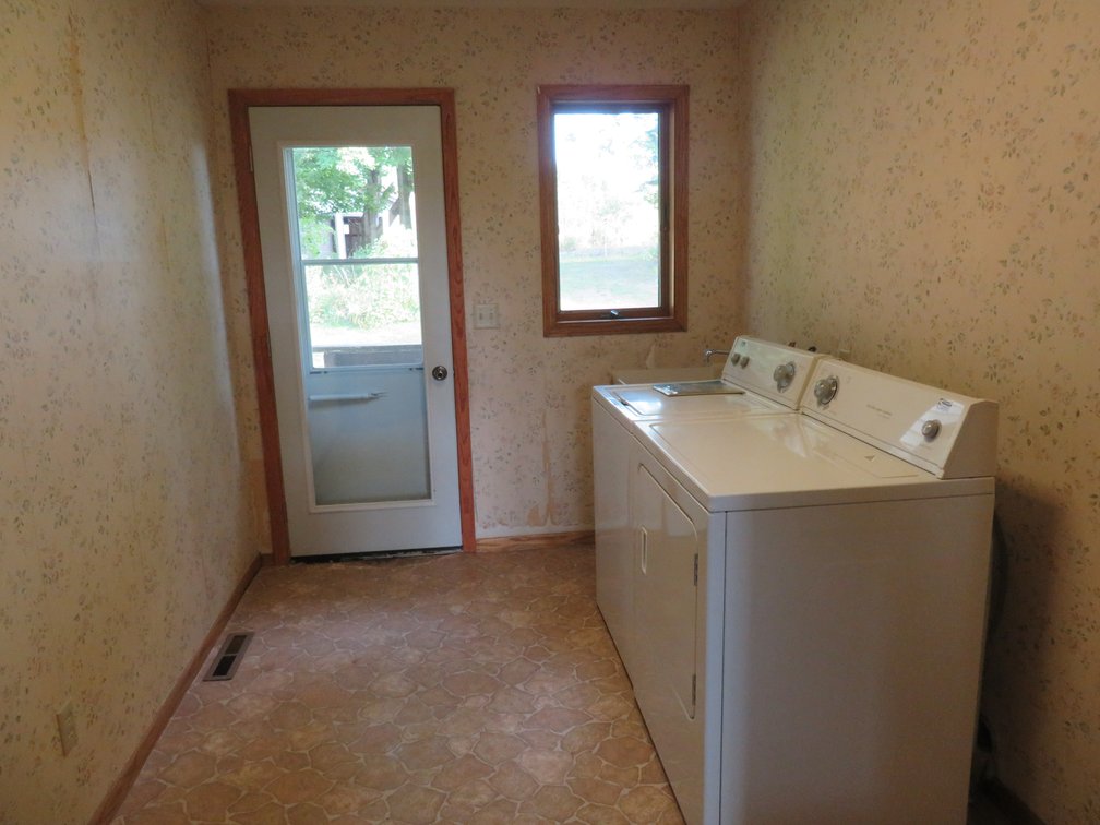 Image for Home on 6+/1 Acres - Ready for Horses!!