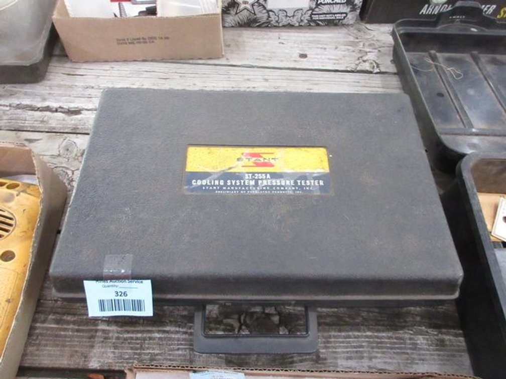 Stant cooling system pressure tester