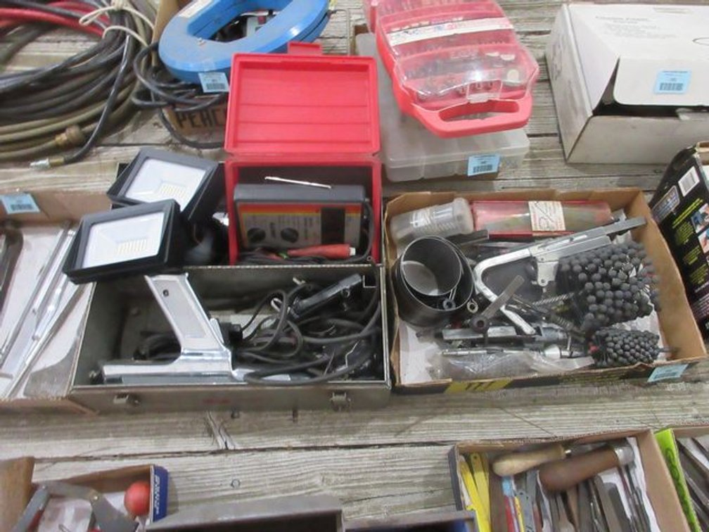 (2) Flats of tools
