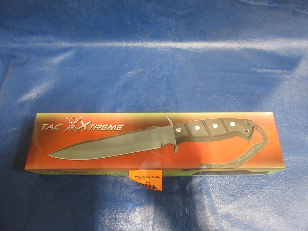 Tac Xtreme hunting knife