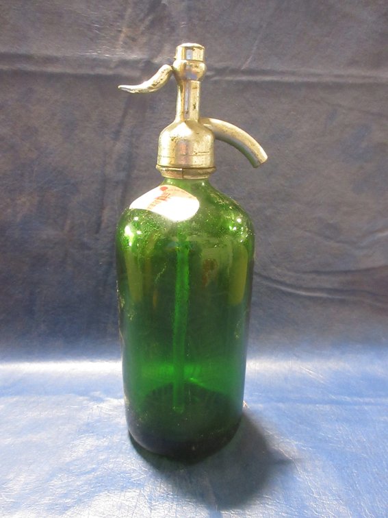 Excelsior Bottling , Newark NJ seltzer bottle