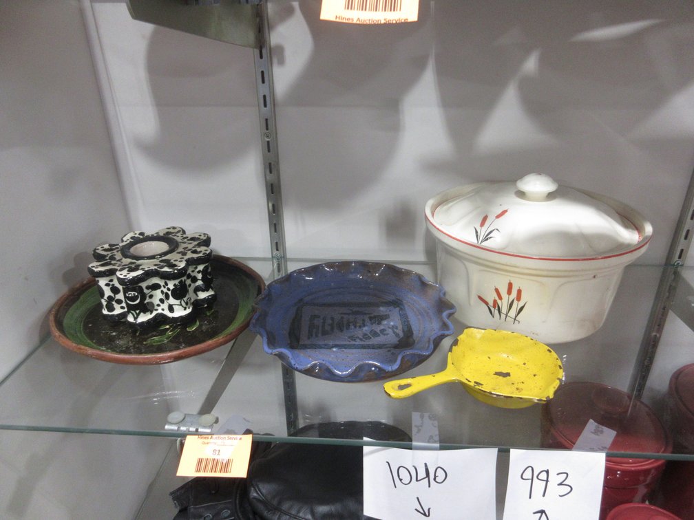 Vintage collectibles group