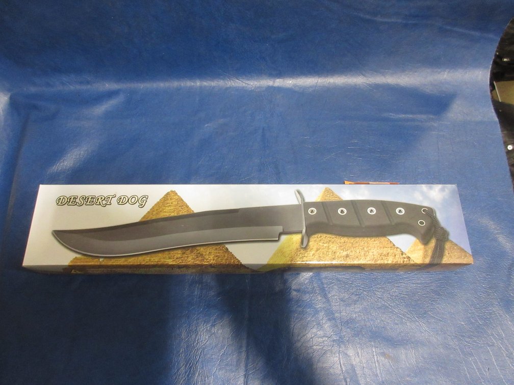 Desert Dog fixed blade knife