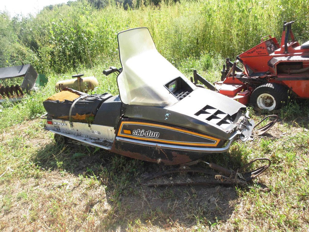 Ski-Doo Nordik snowmobile (currently not running)