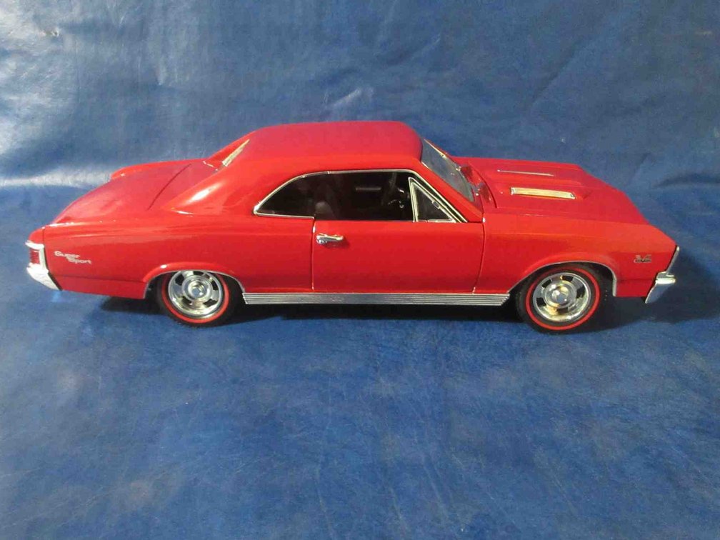 1967 Chevelle SS 396 die-cast