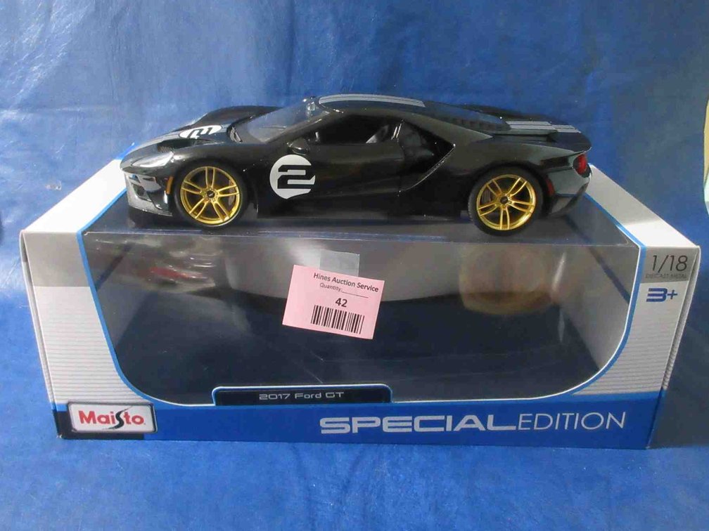 Maisto 2017 Ford GT die-cast