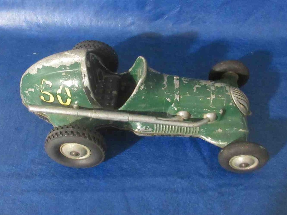 Ray Cox Thimple Drome cast metal car