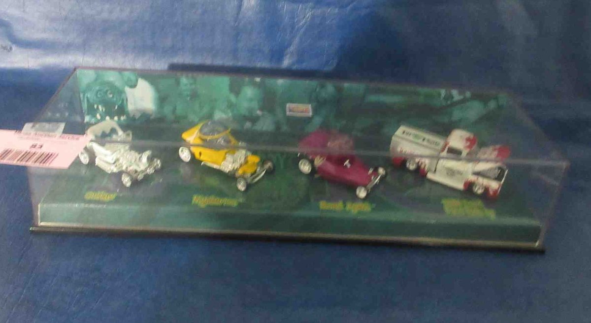 Hot Wheels Ed Roth Big Daddy die-cast set