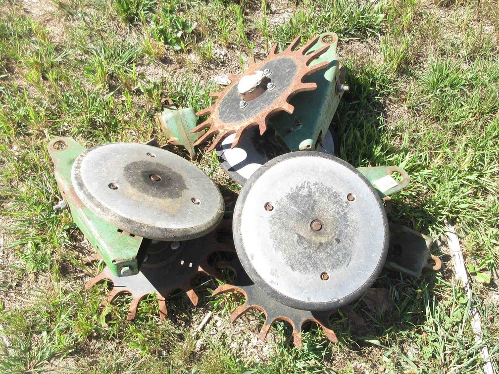 (3) John Deeere planter wheels