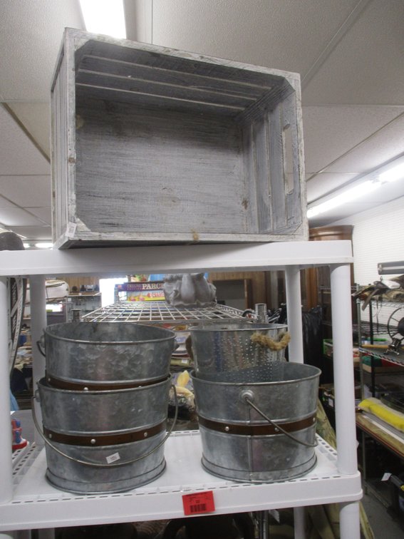 Wood crate and (4) galvanized decorative buckets