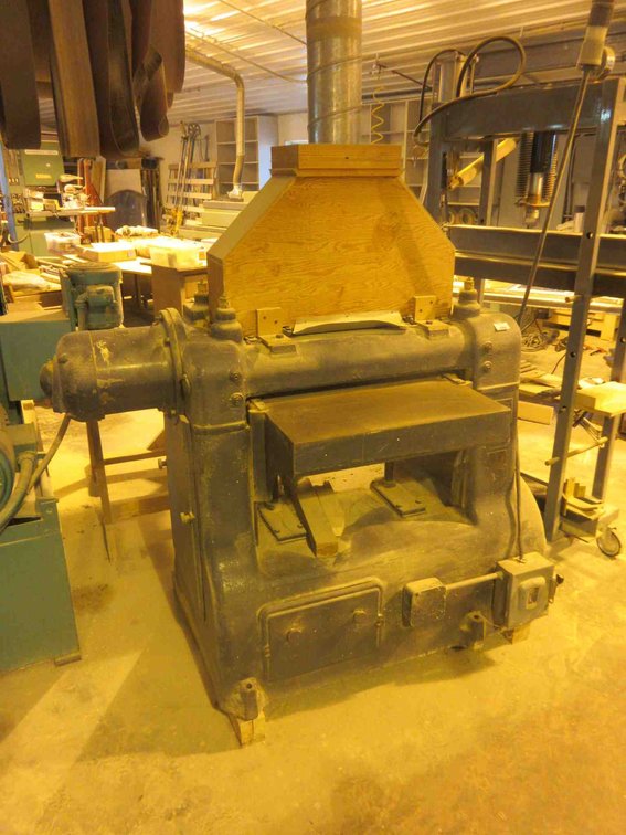 Yates American B44 planer (buyer to arrange for own removal)