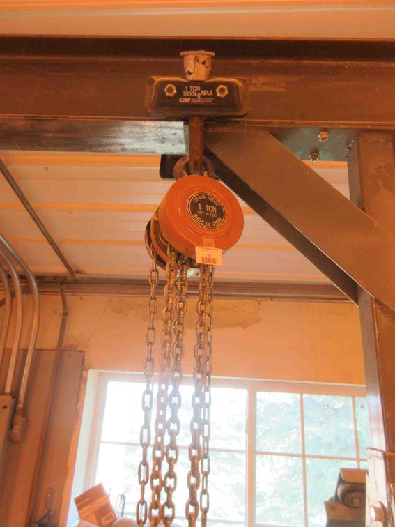 Northern Industrial chain hoist
