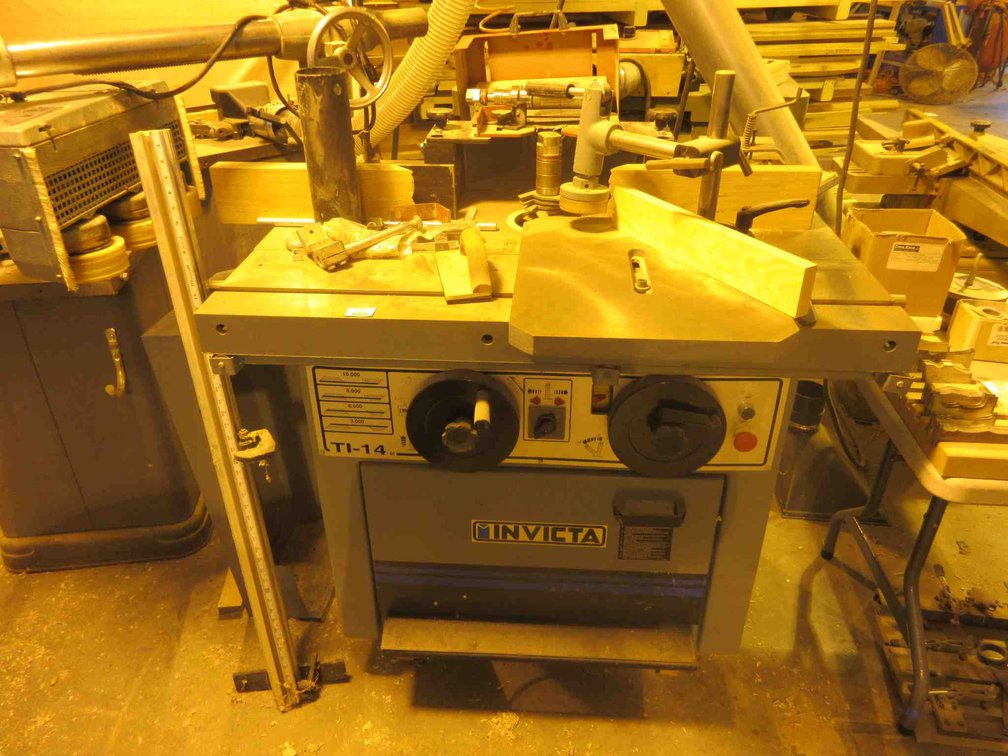 Invicta TI-14 heavy duty tilting spindle shaper (day 2 removal only)