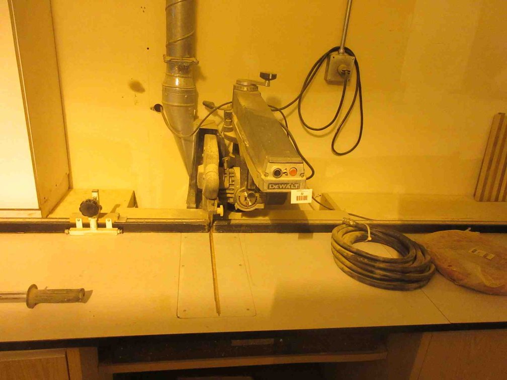 DeWalt 12" radial arm saw with laminate top (day 2 removal only)
