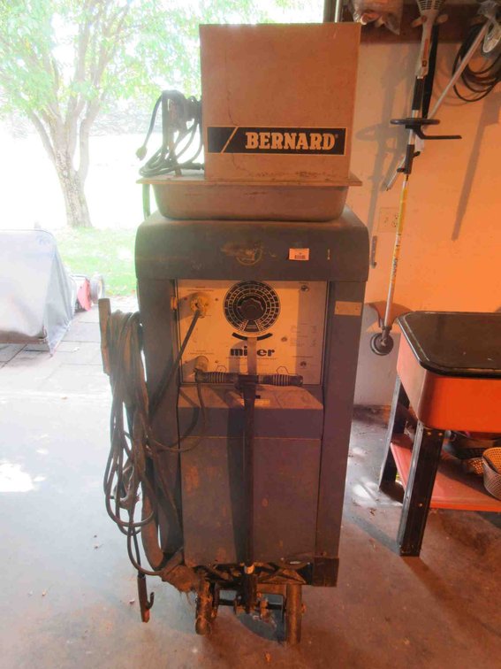 Miller SR-400-32 direct current arc welder (day 2 removal only)