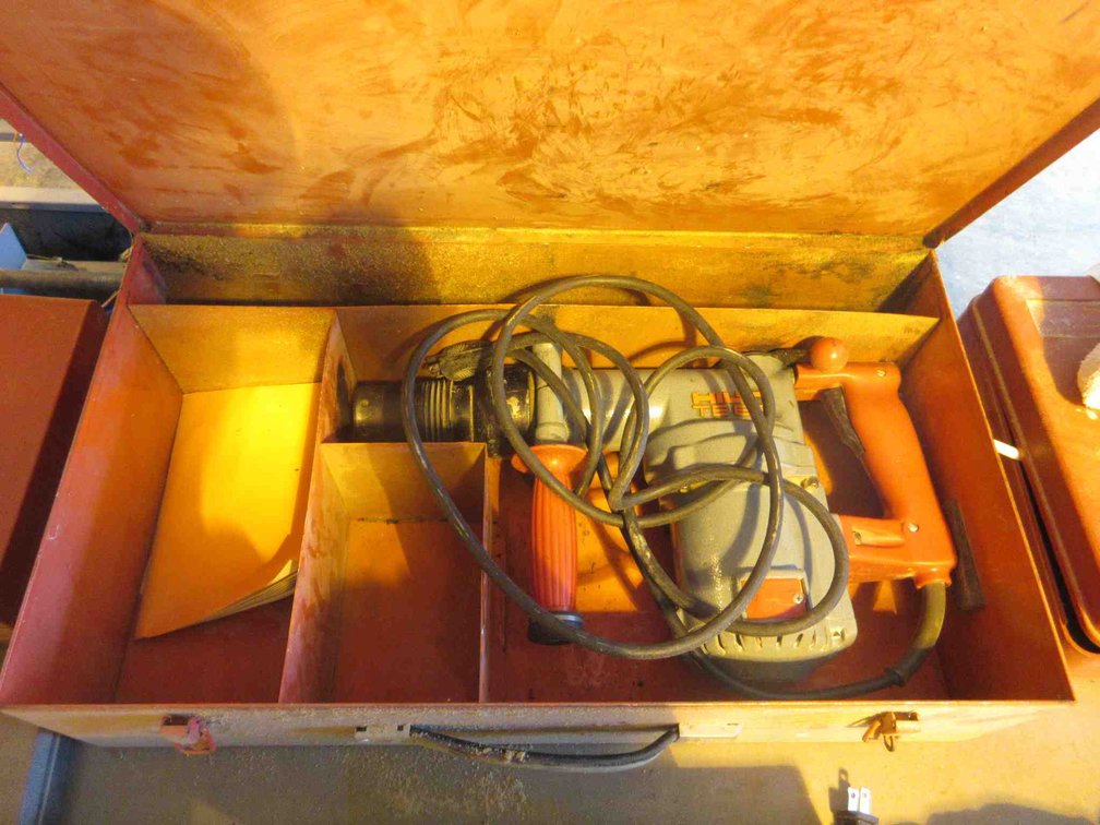 Hilti TE60 hammer drill
