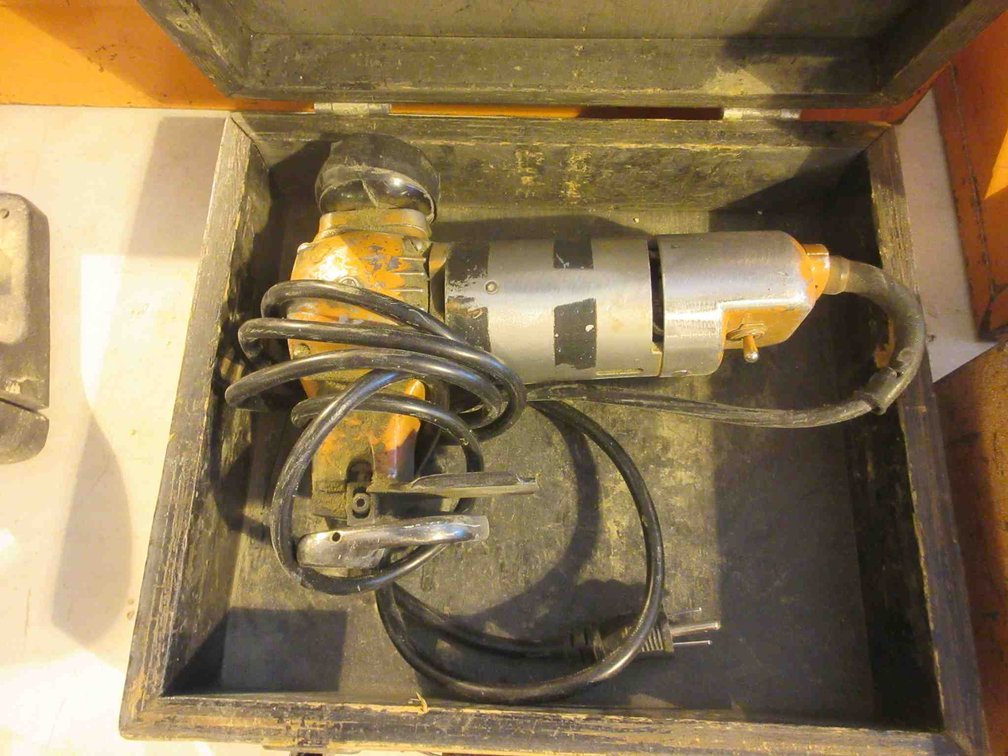 Black & Decker No. 18 metal shear