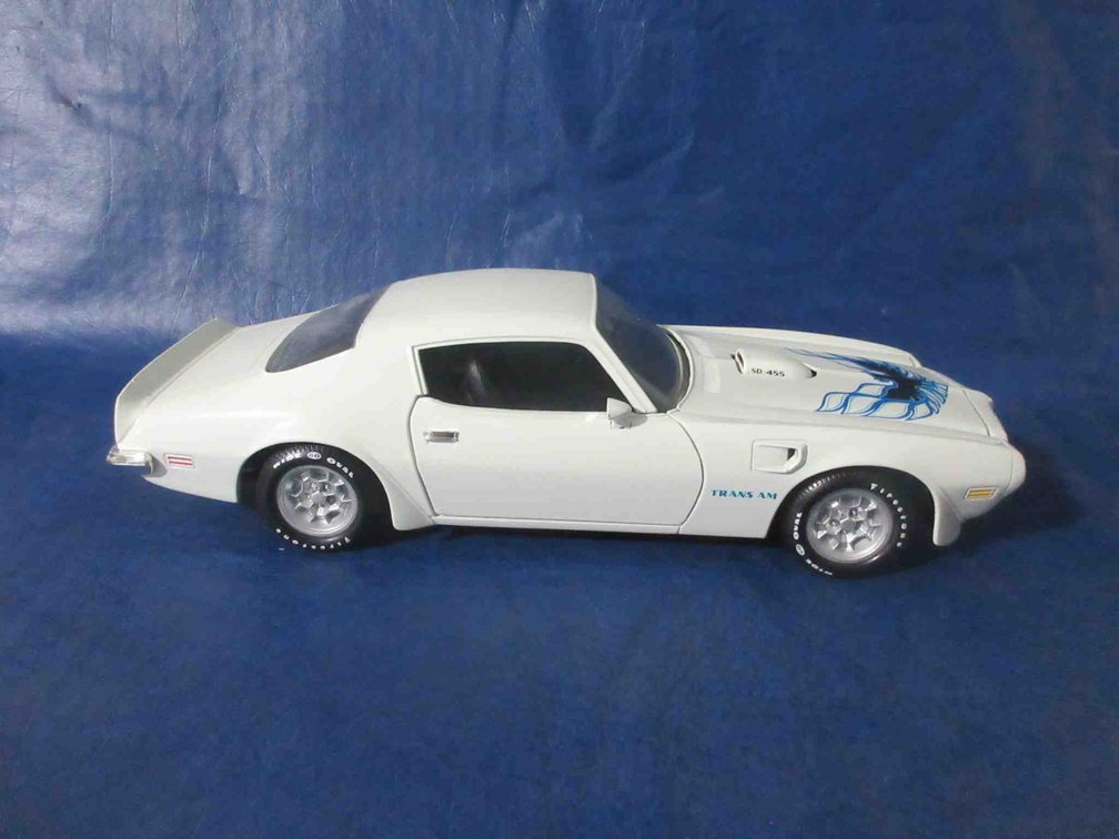 Ertl 1973 Firebird Trans Am die-cast