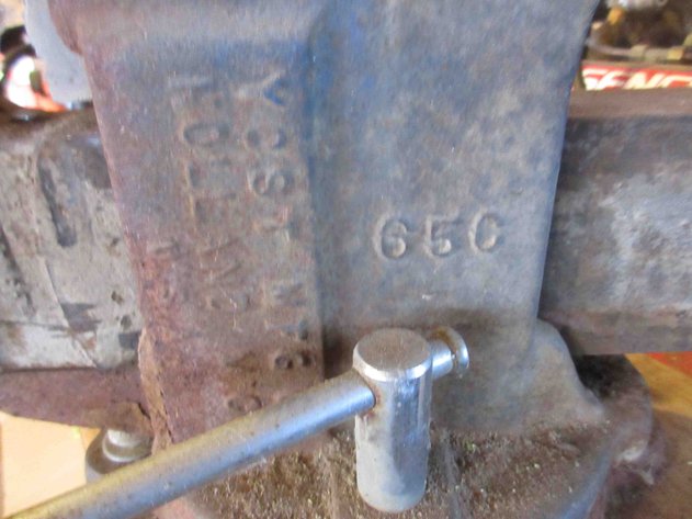 Image for Yost bench vise with pipe vise