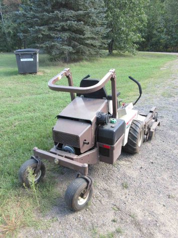 Image for Grasshopper 722D diesel front deck mower (runs & drives)