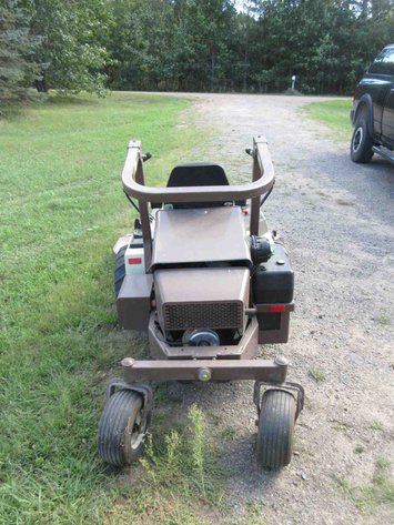 Image for Grasshopper 722D diesel front deck mower (runs & drives)