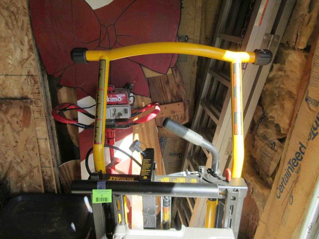 Image for DeWalt 12