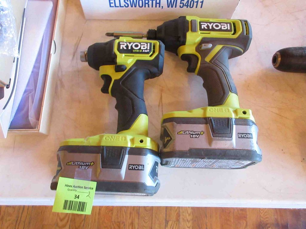 (2) Ryobi 18V cordless tools
