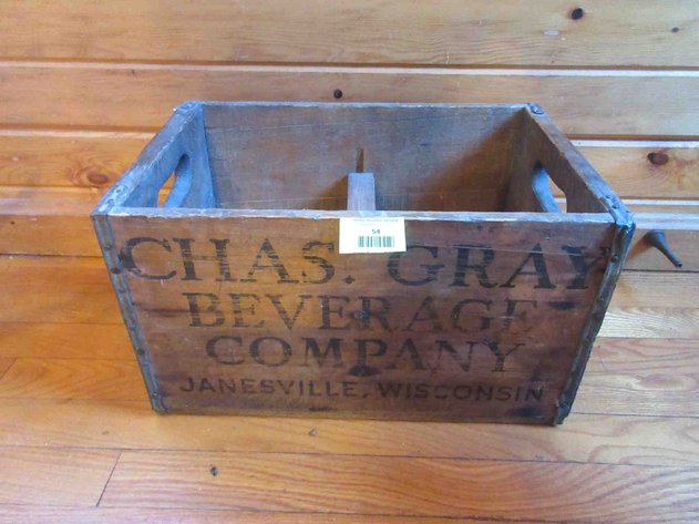 Image for Chas. Gray Beverage Company wood box