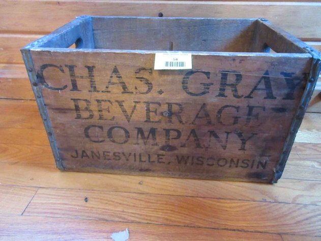 Image for Chas. Gray Beverage Company wood box