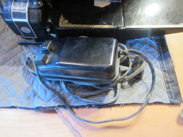Image for Antique Singer Featherweight sewing machine