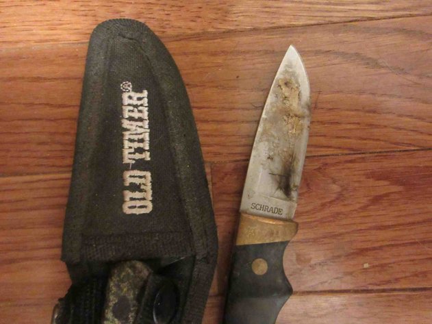 Image for (2) Schrade knives