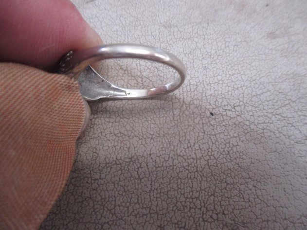Image for Unmarked white gold with diamond antique ring