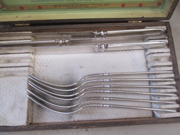 Image for Keen Kutter Simmons Hardware flatware in wood case