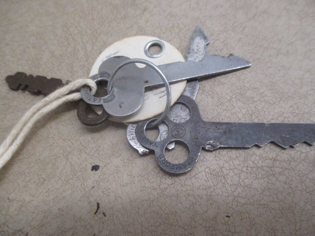 Image for Yale cast iron and brass lock