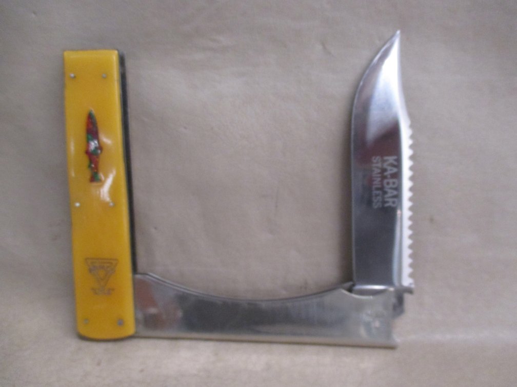 Ka-Bar Arm Co folding knife