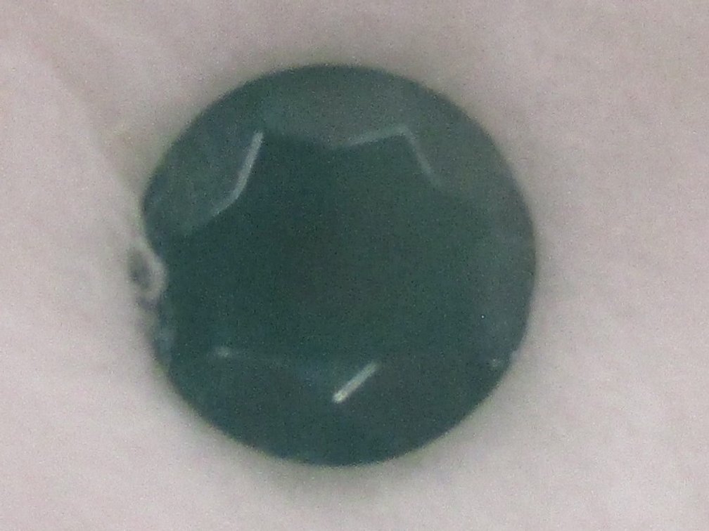 Precious round Jade stone