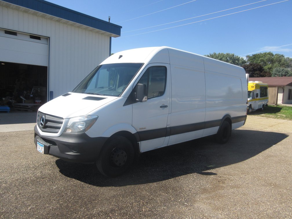 2016 Mercedes-Benz Sprinter 3500 Sprinter Van (runs & drives)