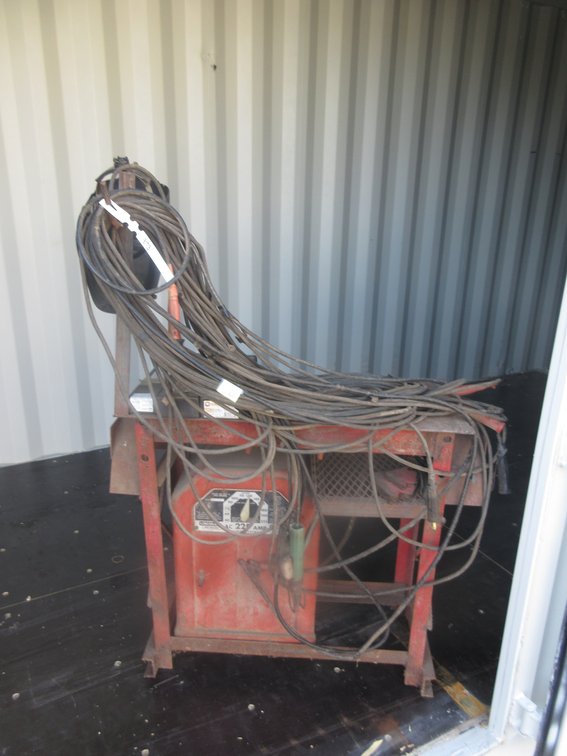 Lincoln Electric Welder 225 amp