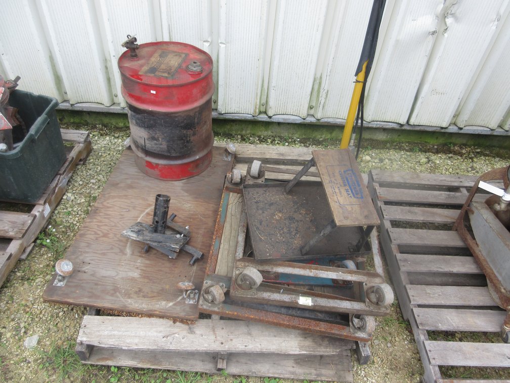Group on pallet