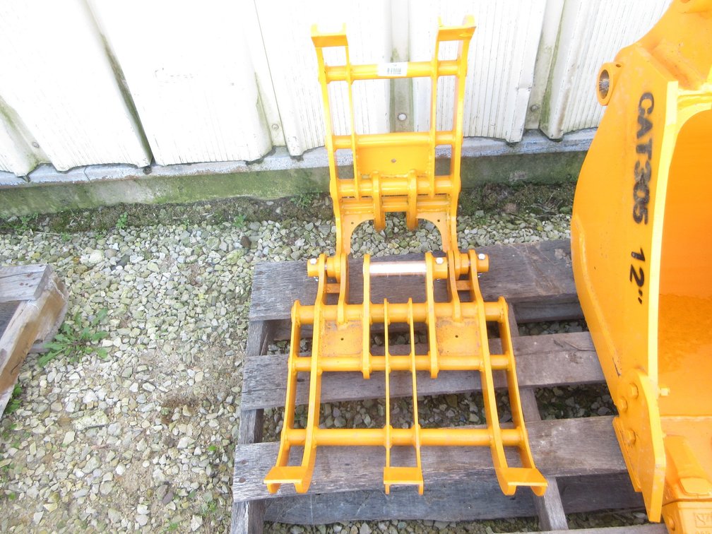 2026 Future CAT 305 grapple