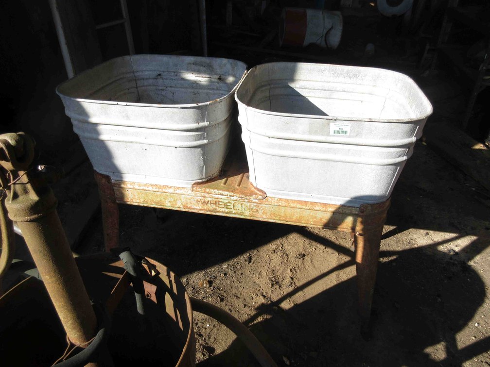 Wheeling double wash tub stand