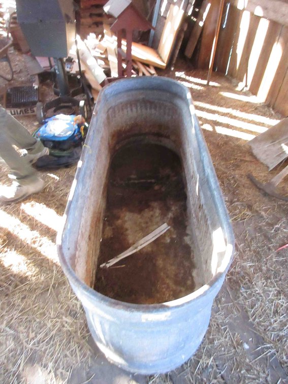 Galvanized stock tank