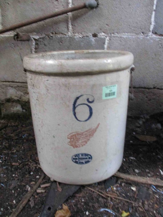Red Wing Union Stoneware 6-gallon bail handle crock