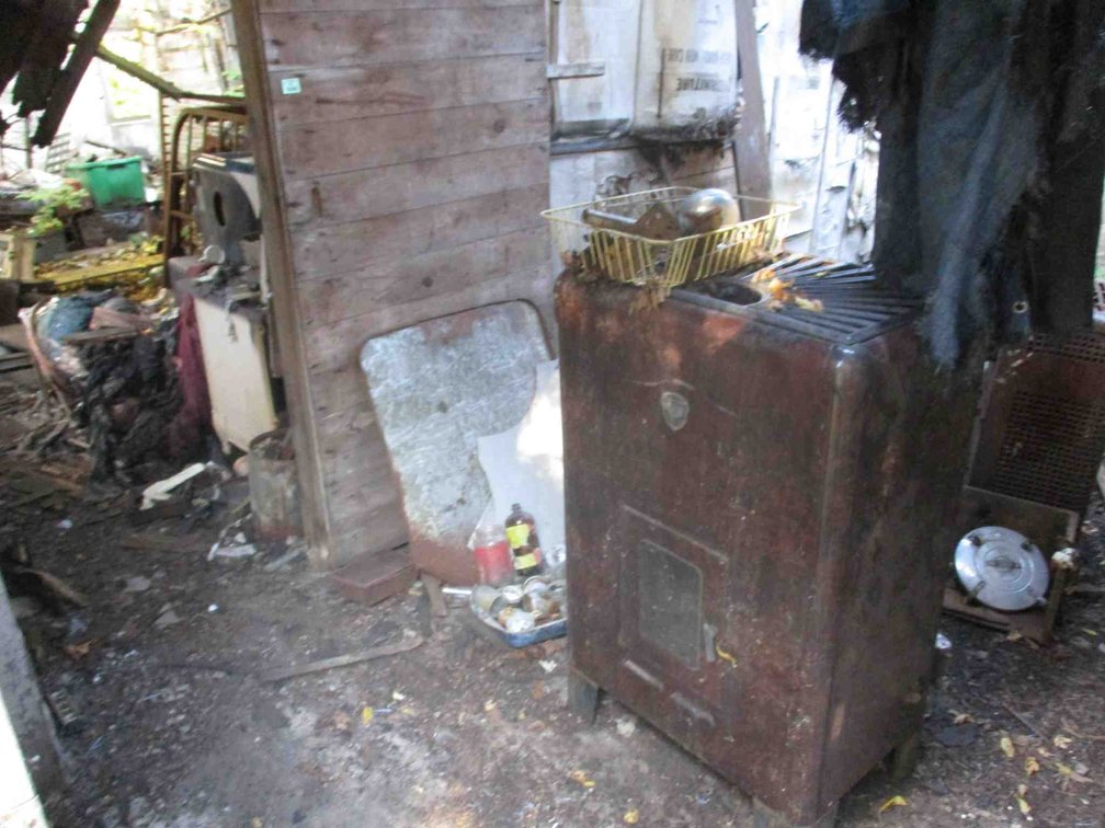 Remaining contents of shed